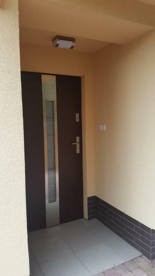 Apartament Z Widokiem-Blizej Zdroju Polanica-Zdroj Exterior photo